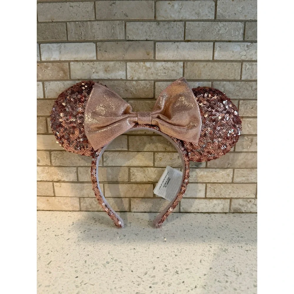 N/A pink ears match